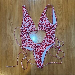 Matte Collection Cameron One Piece Red Leopard Size Medium